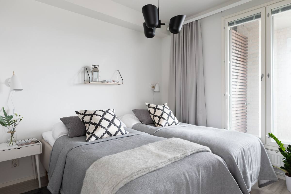 Apartamento, 2 quartos | 2 quartos, cortinas blackout, ferros/tábuas de passar roupa
