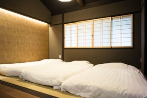 2 Schlafzimmer, Schreibtisch, Bügeleisen/Bügelbrett, kostenloses WLAN