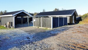 Unclassified image, 3 of 19, button - Charming Holiday Home in Blokhus With Roofed Terrace (Blokhus)