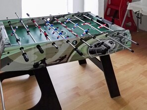 House | Game room