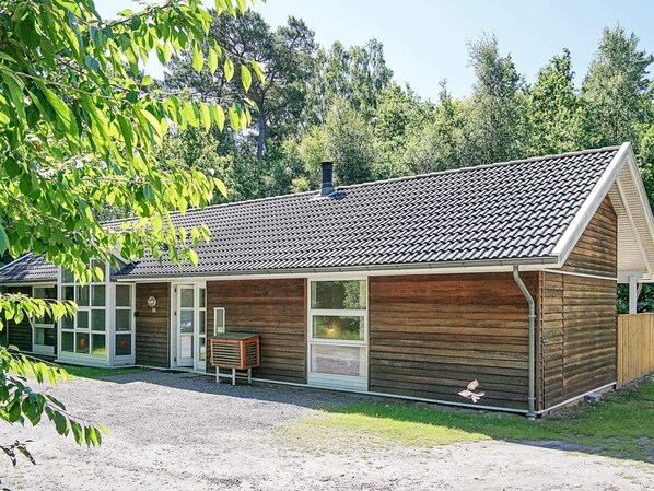 House | Exterior - 10 Person Holiday Home in Hasle (Hasle)