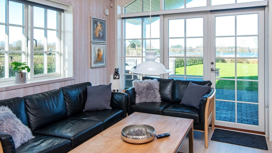 10 Person Holiday Home in Ansager-by Traum