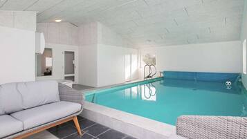 House | Pool | Outdoor pool