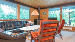 Unclassified image, 5 of 19, button - Stylish Holiday Home in Ørsted With Terrace (Ørsted)