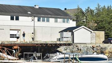 House | Miscellaneous