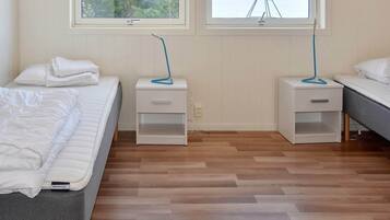 House | 4 bedrooms, individually furnished