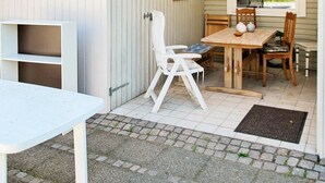 Outdoor dining - 7 Person Holiday Home in Hals (Hals)