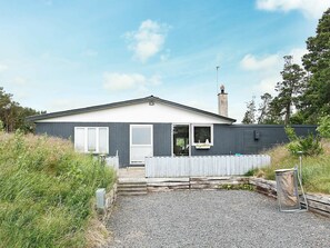 Exterior - Modern Holiday Home in Sæby With Terrace (Sæby)