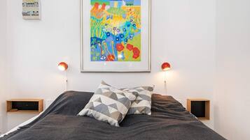 2 bedrooms