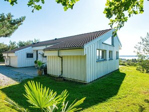 House | Exterior - 4 Star Holiday Home in Ebeltoft (Ebeltoft)