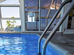 Hus | Pool | Inomhuspool och utomhuspool