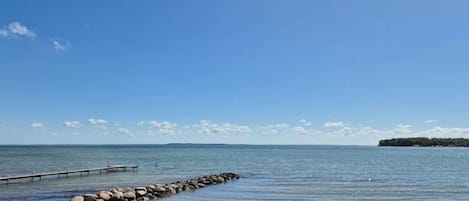 House | Water view