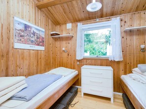 4 bedrooms - Quaint Holiday Home in Hovedstaden near Sea (Graested)