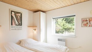 Unclassified image, 4 of 21, button - Cozy Holiday Home in Blåvand near Sea (Blavand)