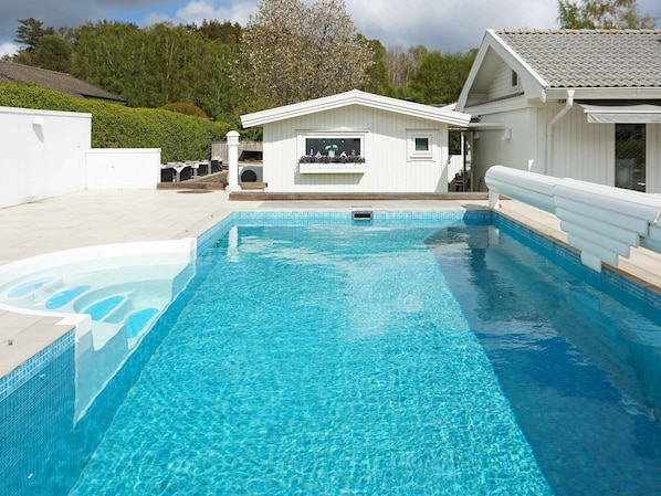 House | Exterior - Holiday Home in Varberg (Varberg)