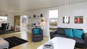 House | Interior - Cozy Holiday Home in SÃ¸ndervig near Beach (Ringkobing)