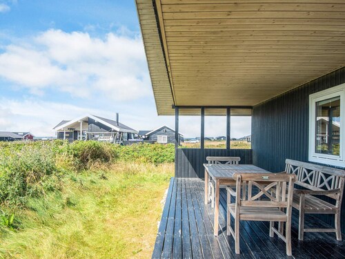 6 Person Holiday Home in Hjorring