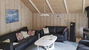 House | Living area - 6 Person Holiday Home in Oksbol (Oksbol)