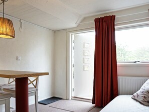 Room - 4 Person Holiday Home in Hunnebostrand (Hunnebostrand)