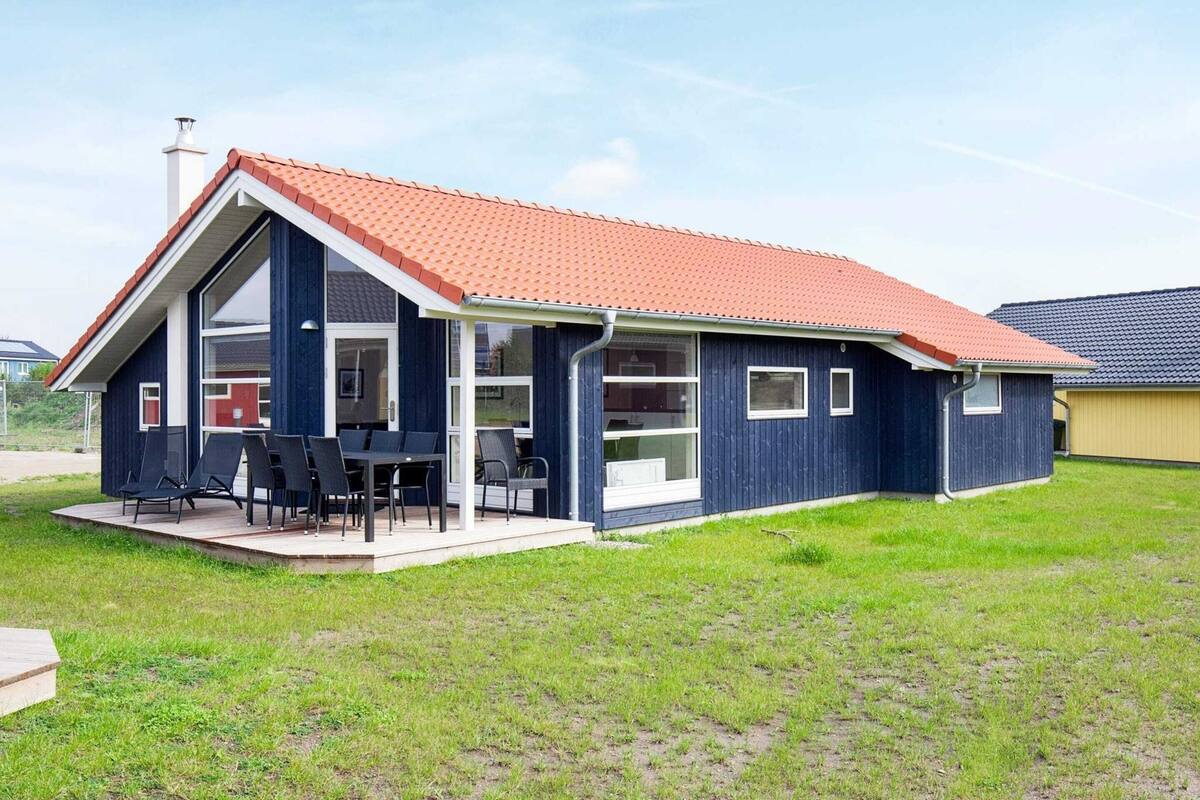 House | Exterior