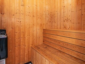 Sauna - Idyllic Holiday Home in Ulfborg with Hot Tub & Sauna (Ulfborg)