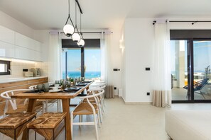 Dining - Mageia Exclusive Residence - High-end Newly Built Villa Near Rethymno Center (Rethymno)