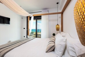 8 chambres, fer et planche à repasser, Wi-Fi gratuit, draps fournis