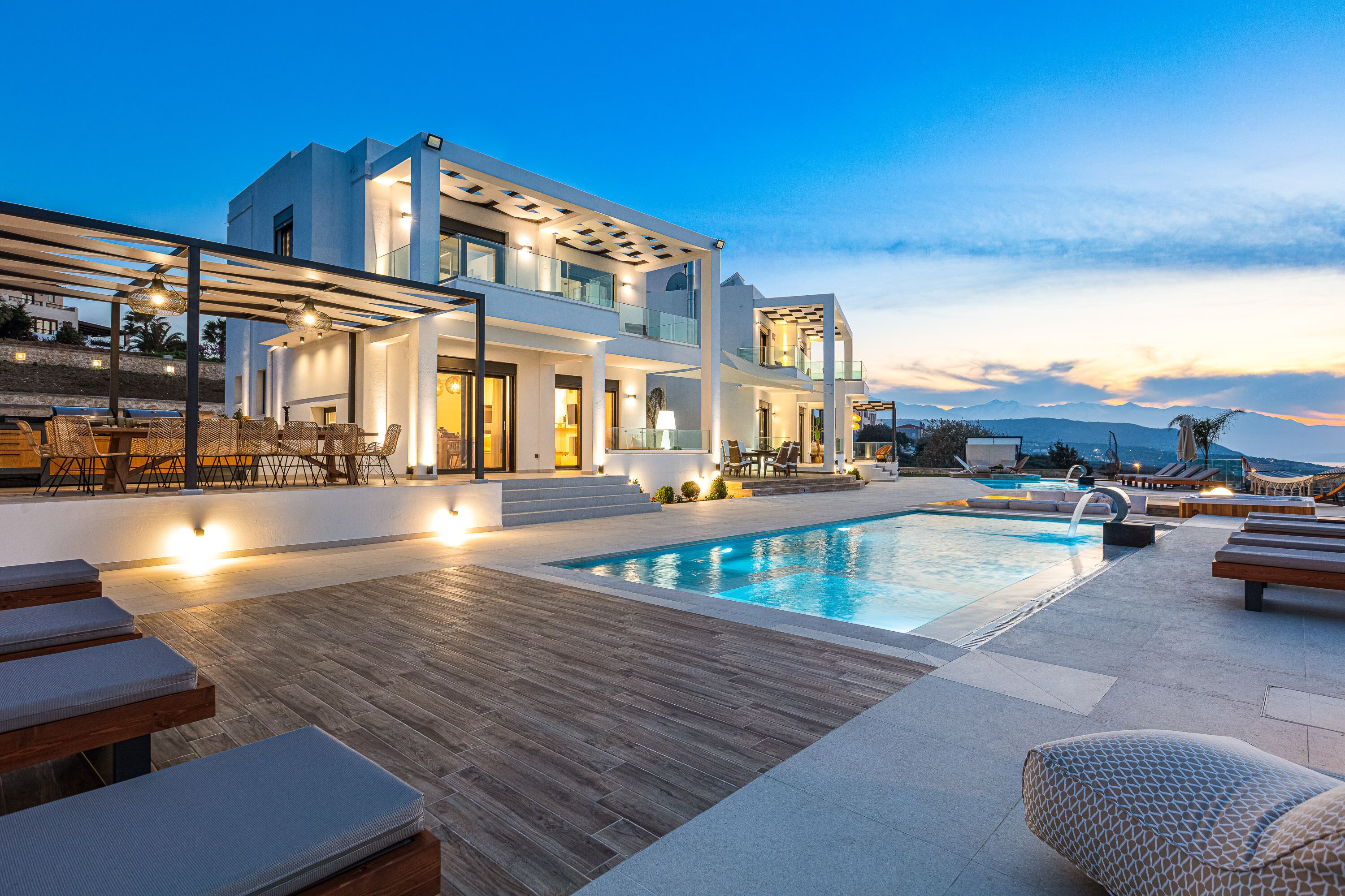 Et oppvarmet basseng