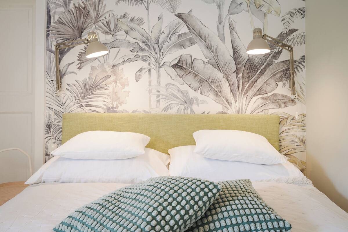 green flat cozy and quiet incl. free parking | Peralatan tempat tidur premium, ruang kerja komputer riba 