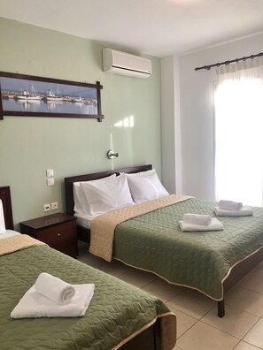 Departamento (4 adults) | Escritorio, wifi gratis y ropa de cama 