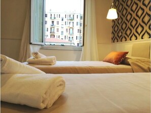 Free WiFi, bed sheets