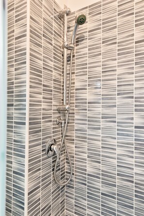 Estudio | Ducha del cuarto de baño