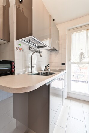 公寓, 1 間臥室 | 私人廚房 | 大型冰箱、烤箱、爐台、鍋具/餐盤/廚房用品