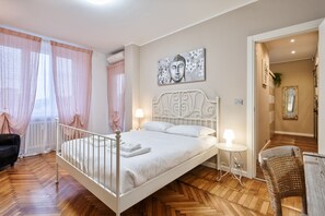 Apartment, 1 Bedroom | Free WiFi, bed sheets - Borgo Dora Balcony Flat (Turin)