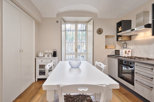 In-room dining