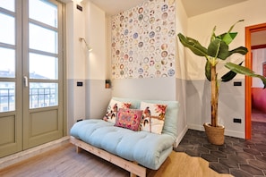 Apartment, 1 Schlafzimmer | Wohnbereich | Flachbildfernseher