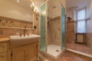 Bathroom - Piramide & Testaccio Design Flat (Rome)