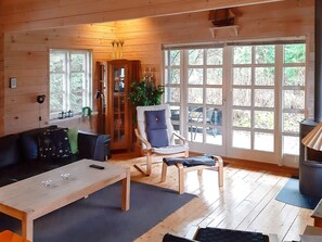 House | Living room | DVD player, MP3 dock - Spacious Holiday Home With Sauna in Logstor (Logstor)