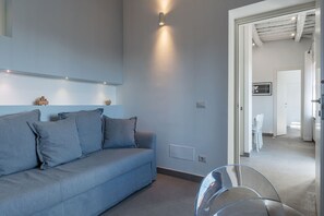 Deluxe Condo, 2 Bedrooms | Living area | Flat-screen TV - Piazza Navona Panoramic Penthouse (Rome)