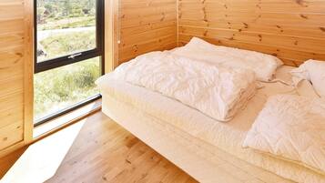 House | 4 bedrooms, individually furnished