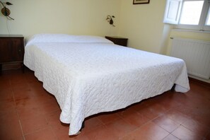 Appartamento, 2 camere da letto | 2 camere, ferro/asse da stiro, Wi-Fi gratuito, lenzuola