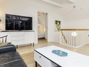 Living area - 6 Person Holiday Home in Vaeggerlose (Vaeggerlose)