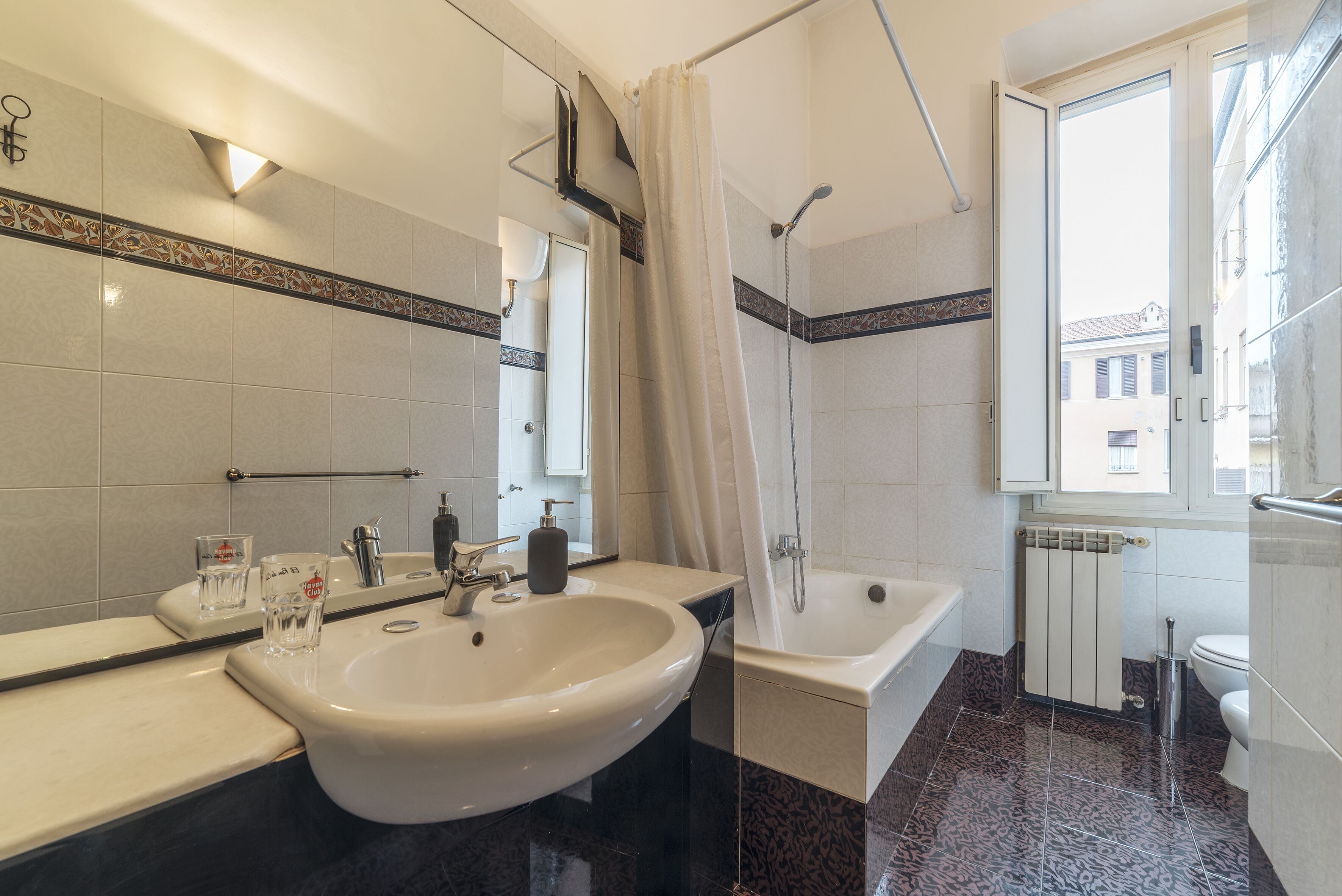 Apartment, 1 Schlafzimmer | Badezimmer | Duschwanne, Regendusche, Haartrockner, Bidet