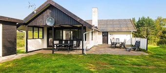 7 Person Holiday Home in Knebel-by Traum
