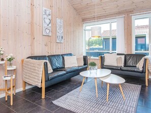 Living area - 6 Person Holiday Home in Ulfborg (Ulfborg)
