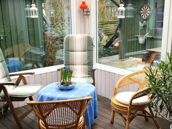 Balcony - Comfy Holiday Home in Lolland With Conservatory (Nakskov)