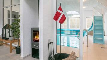 Indendørs pool, udendørs pool