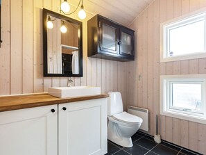 Ferienhaus | Badezimmer