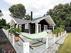 Exterior - Spacious Holiday Home in Gilleleje With Terrace (Gilleleje)