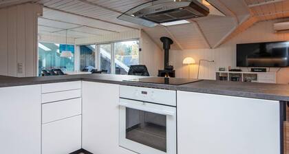 6 Person Holiday Home in Ebeltoft-by Traum